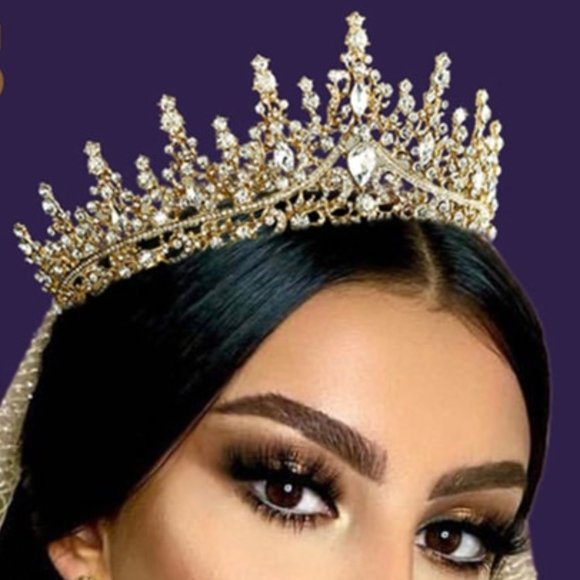 Wedding Tiara in Silver only - Picture 3 of 4